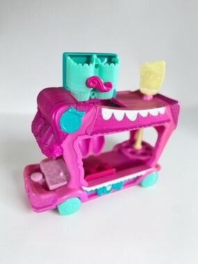 Littlest Pet Shop Playset Sewing Machine Toy Hasbro 2012 Kids